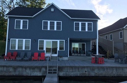 Auburn House | Brand new Owasco Lake home
