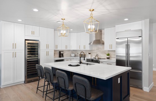 Eastwood House | BRAND NEW REMODEL! Scottsdale Oasis w/private pool, an amazing kitchen & more!