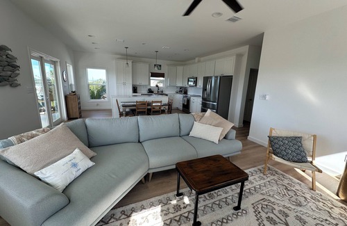 Little Torch Key House | Brand new, secluded 3BR house on canal very close to open water
