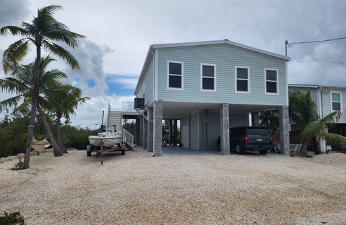 Little Torch Key House | Brand new, secluded 3BR house on canal very close to open water