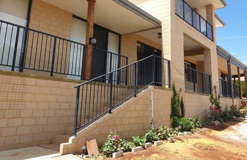 Guilderton Bed & Breakfast | Brand new traditional Bed & Breakfast with river views