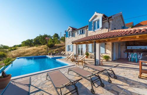 Pakostane Villa | Brand new Villa Cara d oro, Vrana
