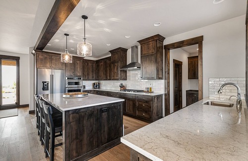 Powell Butte House | Brasada Ranch Panoramic Views - 4 Bdrm w/Hot Tub and Activity Lawn