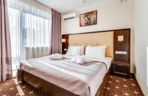 Dniprovs'kyi District Hotel | Bratislava Hotel Kyiv