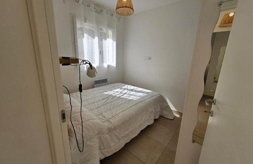 Bravone Apartment | Bravone 74- piscine en résidence-clim-wifi-pieds dans l'eau