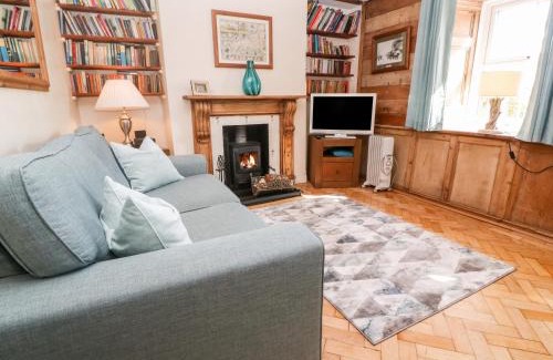 Crowlas House | Brea Cottage