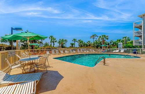 North Forest Beach Apartment | Breakers 237