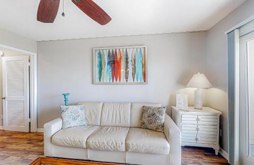 North Forest Beach Apartment | Breakers 237