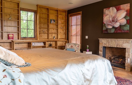 McCall Villa | Breathtaking Tuscan Luxury!
