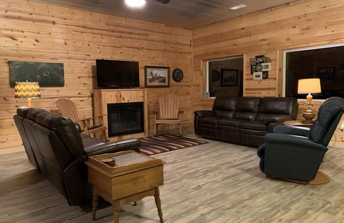 Goreville House | Breathtaking views and an absolute hiking paradise!