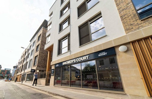 Old Town Apartment | Brewer's Court in Edinburgh