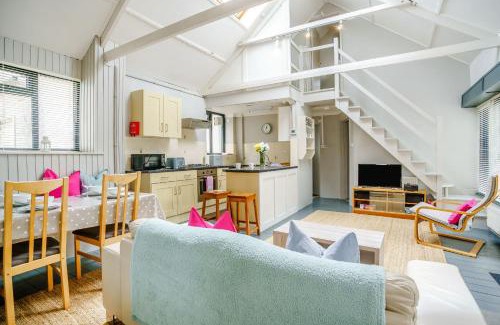 Fishguard House | Brewery Cottage