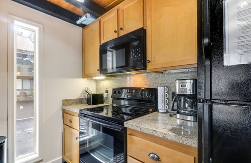 Brian Head Apartment | Brian Head Vacation Rental: Walk to Giant Steps!