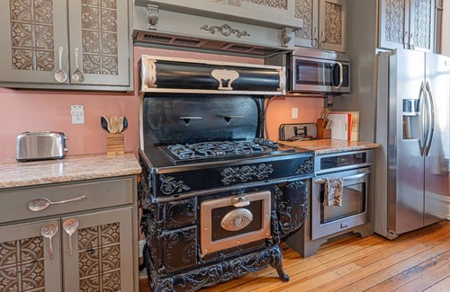 Washington House | Brickhouse of Washington