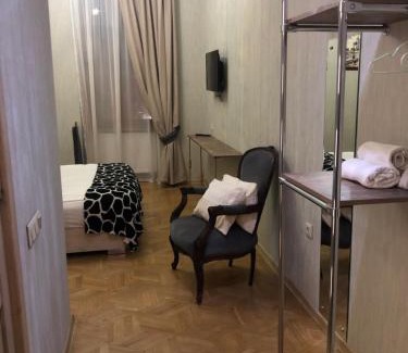Chugureti Hotel | Brickwall Tbilisi-Tbilisi vibe