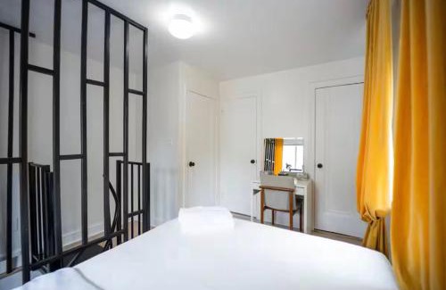 New Rochelle Apartment | Bright 1-Bedroom Loft in Converted Garage with Private Entrance