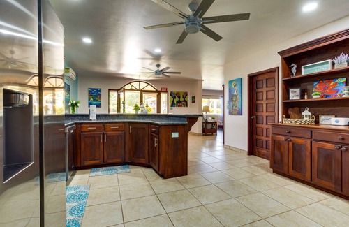 Placencia Villa | Bright 2BR Villa with Shared Pool Ground Floor