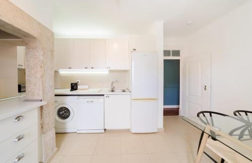 Alfama Apartment | Bright 3BR Steps from National Pantheon | By Airnest