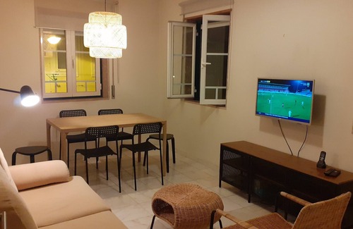 Alcantara Apartment | Bright Alcântara Flat- Close to Train Station & LX Factory
