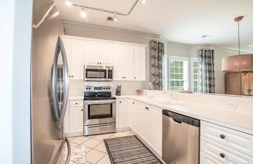 Litchfield by the Sea Villa | Bright and Airy 3 Bedroom Villa Marsh Views