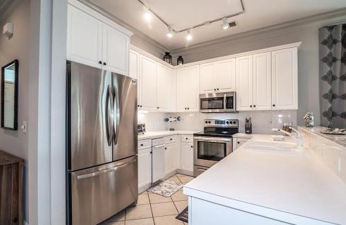 Litchfield by the Sea Villa | Bright and Airy 3 Bedroom Villa Marsh Views