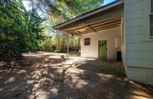 Fondren House | Bright and Airy in the Heart of Fondren!