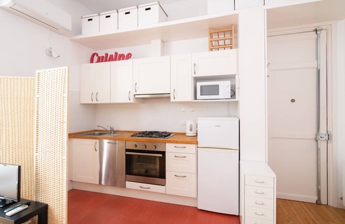 El Poble-sec Apartment | Bright and cozy in Poble Sec