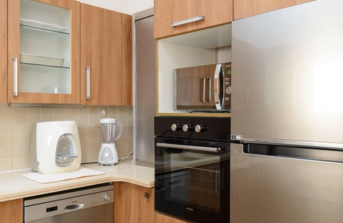 Netanya Apartment | Bright and Fresh Family Home near Beach