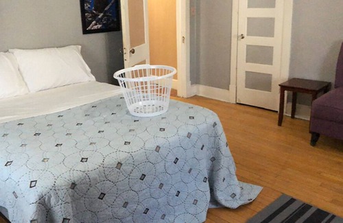 Endion Apartment | Bright and Spacious 2 Bedroom 1 Bath Extended Stay