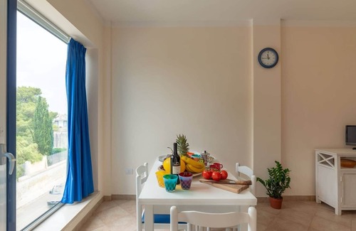 Otranto House | Bright Apartment Near The Beach In Otranto