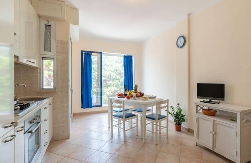 Otranto House | Bright Apartment Near The Beach In Otranto