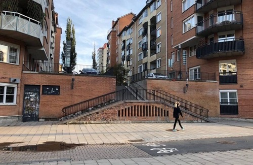 Maria Apartment | Bright & cozy apartment in a central & popular area next to main fairs & events