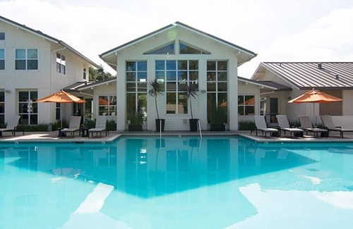 Cupertino Apartment | Bright Cupertino 1BR w/Pool, Cinema, Gym, walk to Shops, by Blueground
