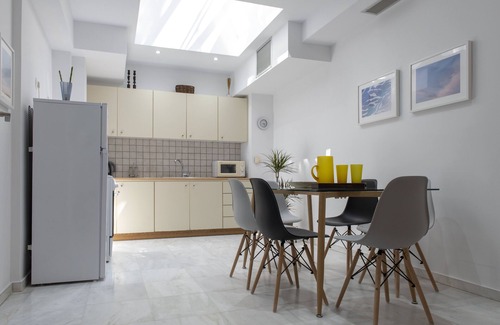 Ilisia Apartment | Bright Eco Studios