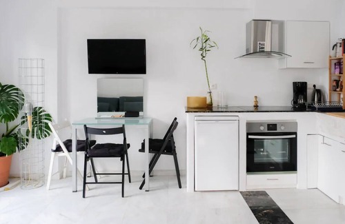 Ilisia Apartment | Bright Eco Studios