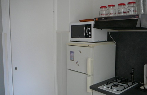 La Madeleine Apartment | Bright F1 40 M² South 5 min from the Beach on Feet WEB SHEETS