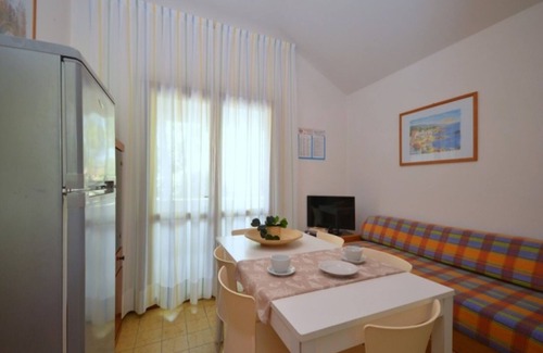 Bibione Lido dei Pini Apartment | Bright home in the greenery