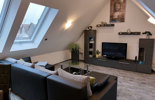 Rothlein Apartment | Bright modern 110sqm apartment, incl. WLAN and parking, up to 6 persons,