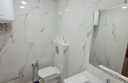 Harhoura Apartment | Bright, modern apartment in Harhoura - 7 minutes from the beach