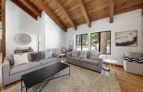 Carnelian Bay House | Bright & Modern Cabin Luxury Home in Carnelian Bay