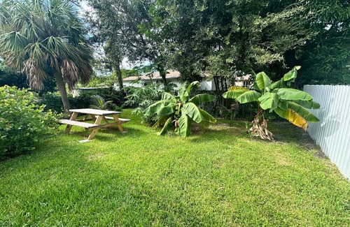 Downtown Fort Lauderdale House | Bright & Modern Home | October 18% Discount