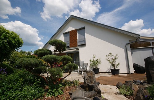Burkardroth Apartment | Bright modern vacation apartment in the biosphere reserve Rhön and Bad Kissingen