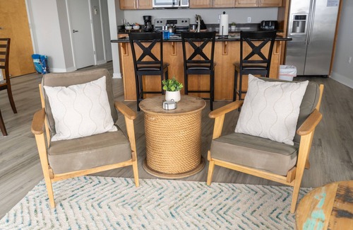 Rockaway Beach Condo | Bright Oceanfront Oasis ~ Stunning Views ~ Beach!