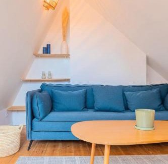 Vauban - Wazemmes Apartment | Bright one bedroom next to Wazemmes market