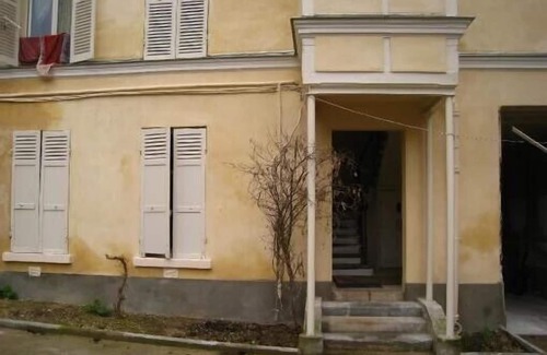 Hotel de Ville Apartment | Bright, quiet gîte, 7-minute walk from RER A station, close to Paris 2, 4 or 5.