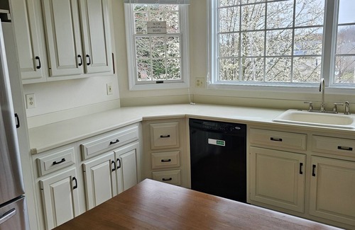 Harper's Choice House | Bright spacious 5 bedroom home, Easy Access DC/Baltimore/Annapolis