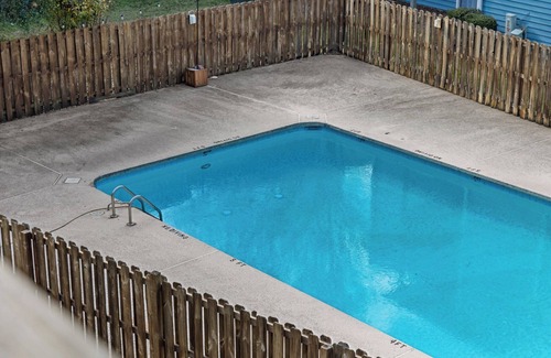Wilmington Condo | Bright, Spacious, Modern 2BR Luxury Apt UNCW-Beach