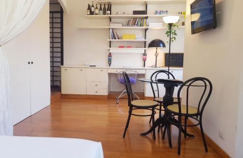 Porta Volta Apartment | Bright Studio Sarpi - Moscova