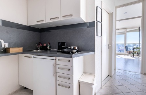 Antonsviertel Apartment | ☆BRIGHT: Stunning Views ☆ Augsburg Center|Luxury|Congress + Balcony