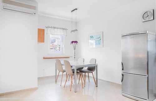 Vrpolje Apartment | BrightFlat Makarska